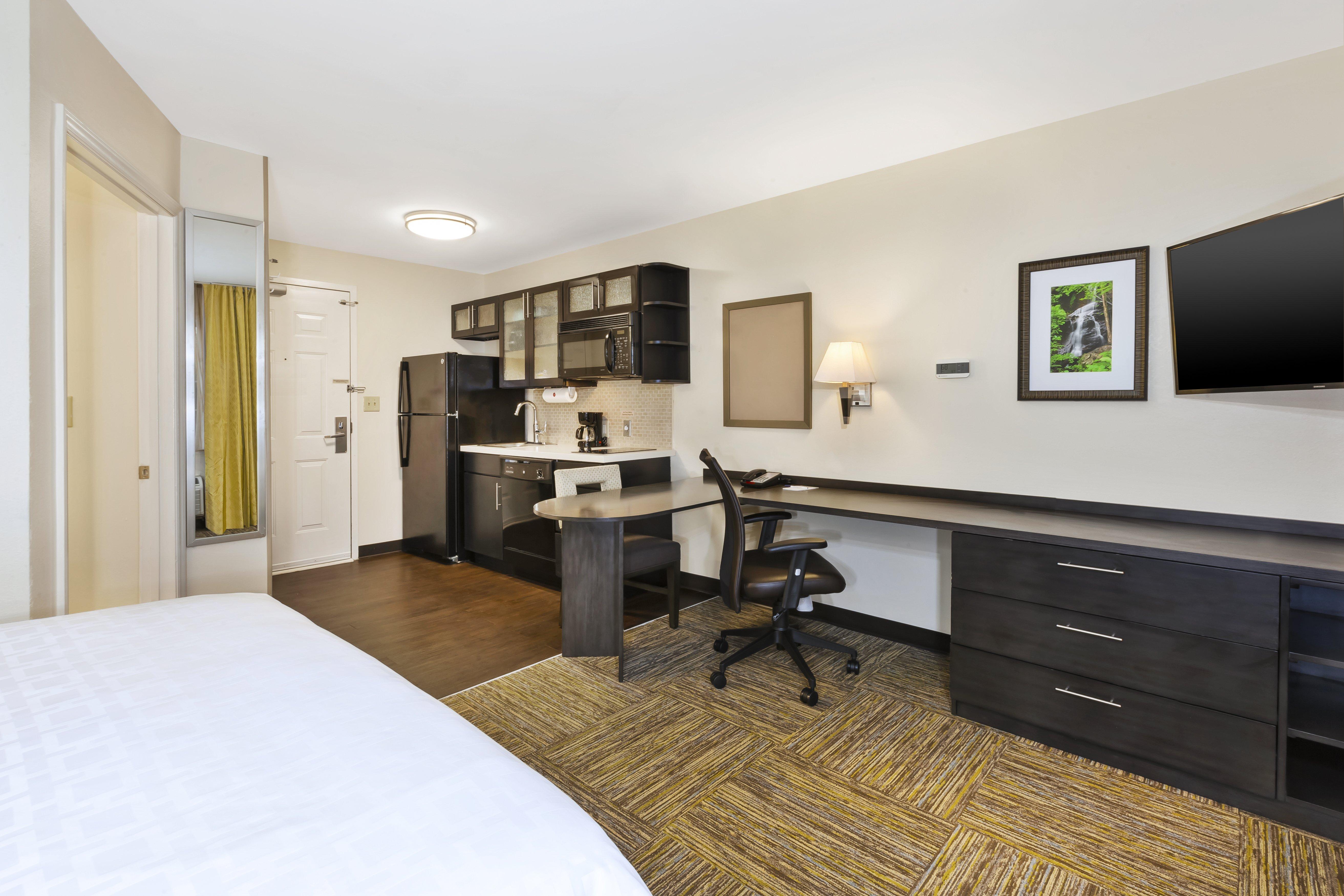 Candlewood Suites Huntersville-Lake Norman Area By Ihg Exterior foto