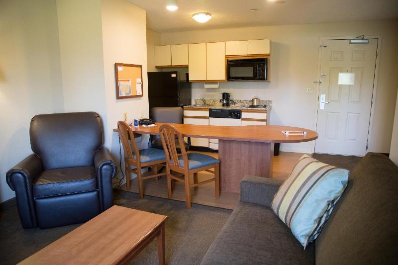 Candlewood Suites Huntersville-Lake Norman Area By Ihg Exterior foto